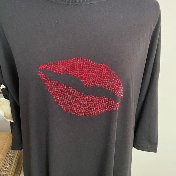 RHINESTONE Red Lip T Shirt 3XL New - Picture 2 of 3